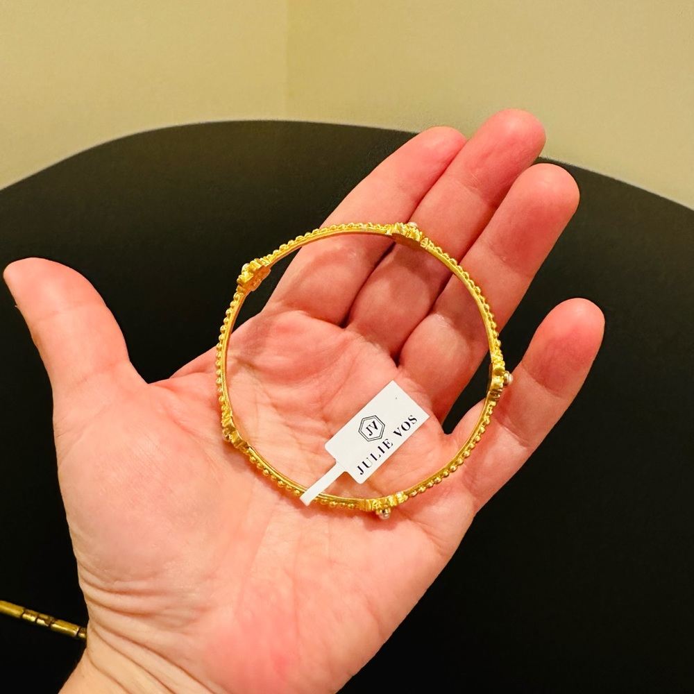 Authentic Luxury Minimalist Julie Vos Flower Pearl Station Bangle/Bracelet - Picture 12 of 17